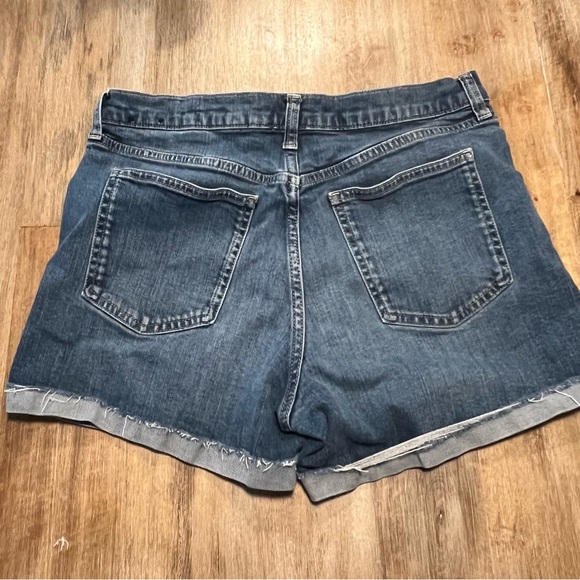 GAP Blue Jean Shorts High-Waisted Button-Fly size 8/29 - Picture 4 of 9